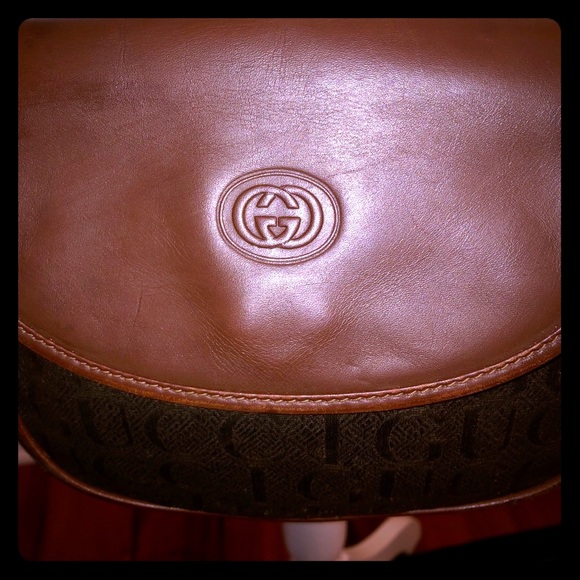 Gucci Handbags - 🔥FINAL PRICE🔥Vintage Gucci crossbody purse bag